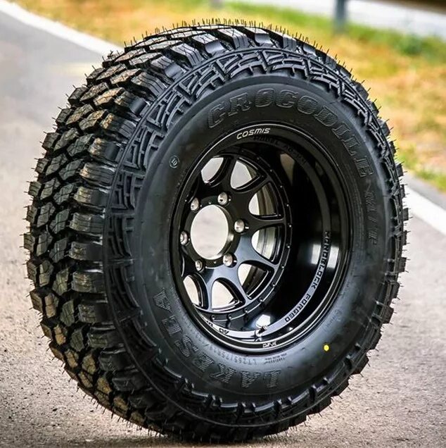Bfgoodrich mud terrain km3. 285/75 r16. Bfgoodrich 285/75 r16. Bfgoodrich mud terrain 285/75 r16. Mud terrain r16.