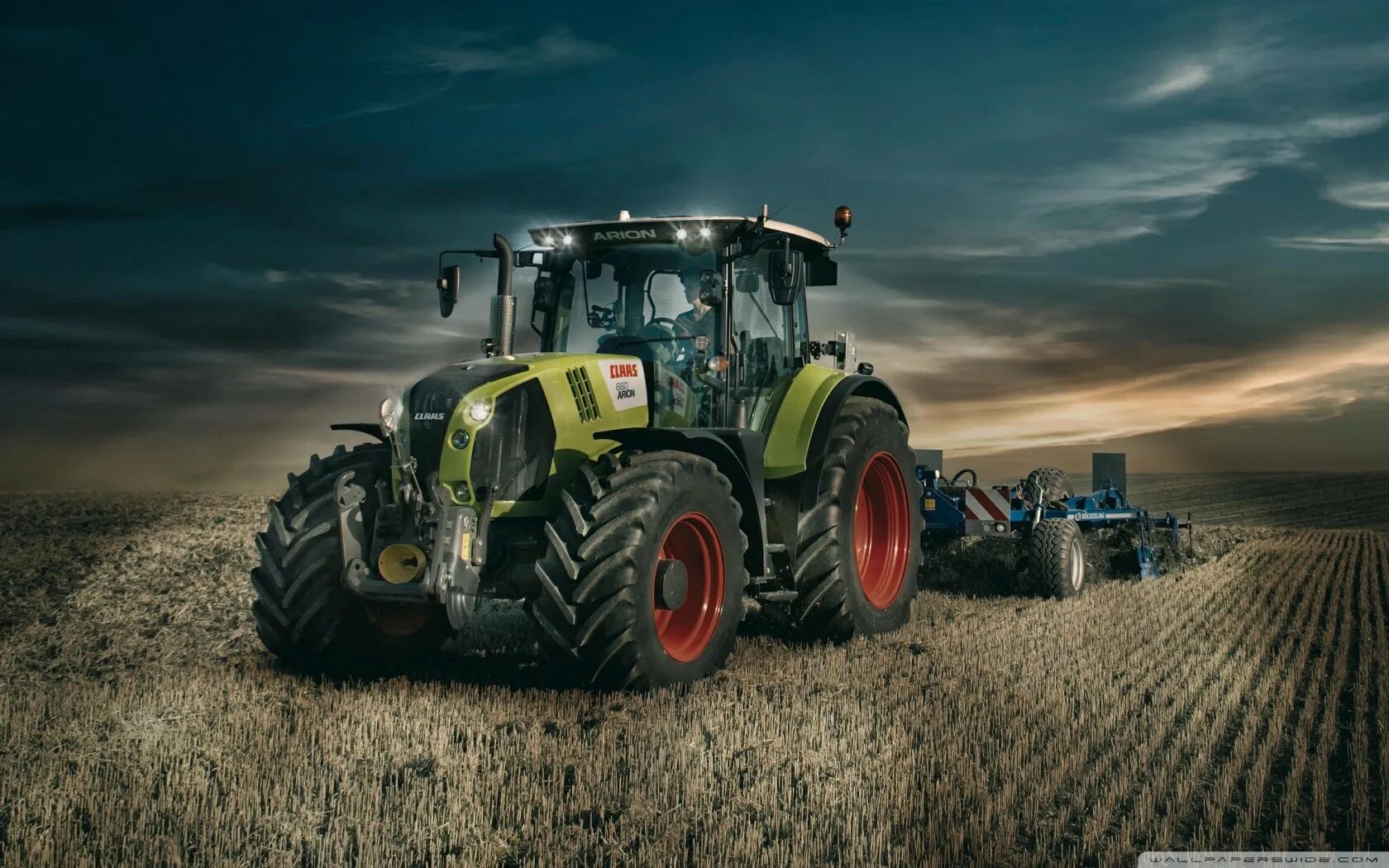 Обои на телефон трактора. Трактор CLAAS. Трактор CLAAS Arion 680. CLAAS Axion 850. CLAAS 9.