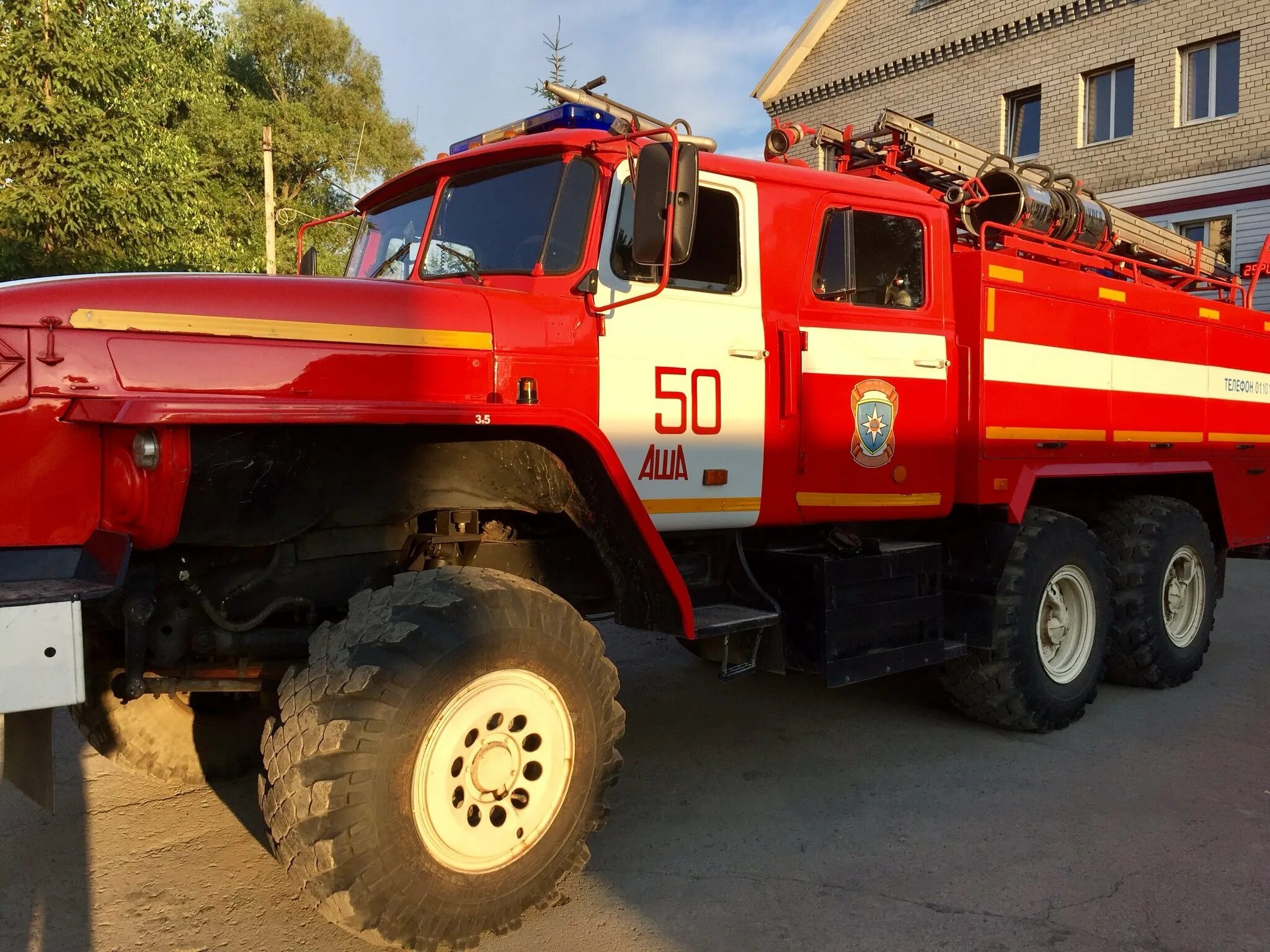 Машины МЧС России. Автомобиль МЧС. Машина спасателей МЧС. Машина МЧС фото.