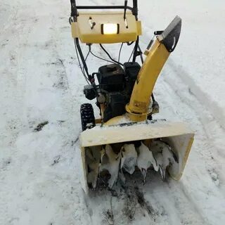 Снегоуборщик бу