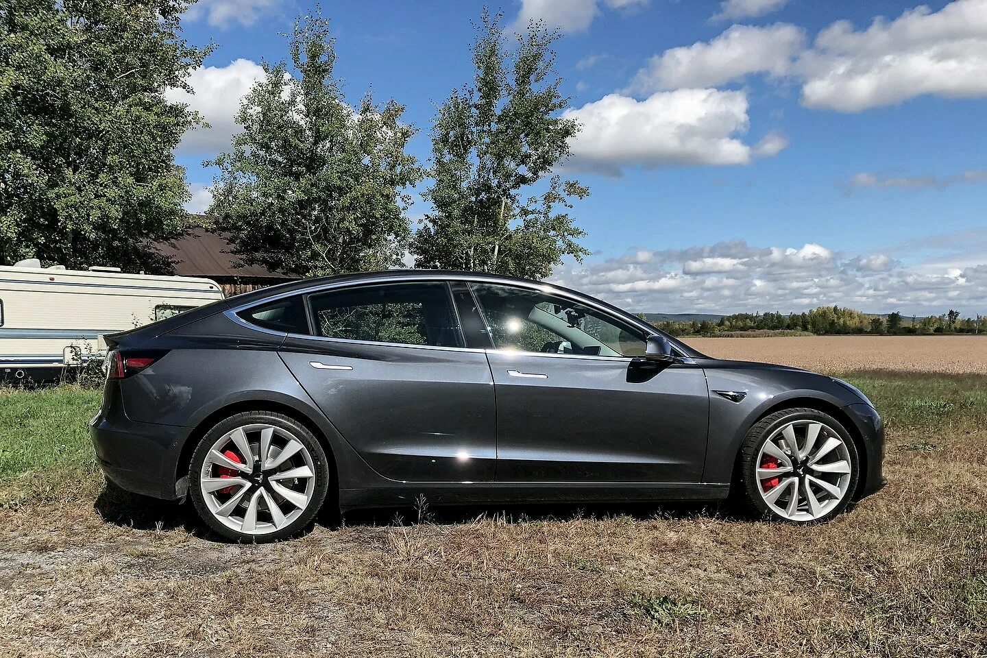 Tesla performance. Тесла model 3 Performance. Tesla model 3 перфоманс. 2018 Tesla model 3 Performance. Tesla model 3 Performance 2022.