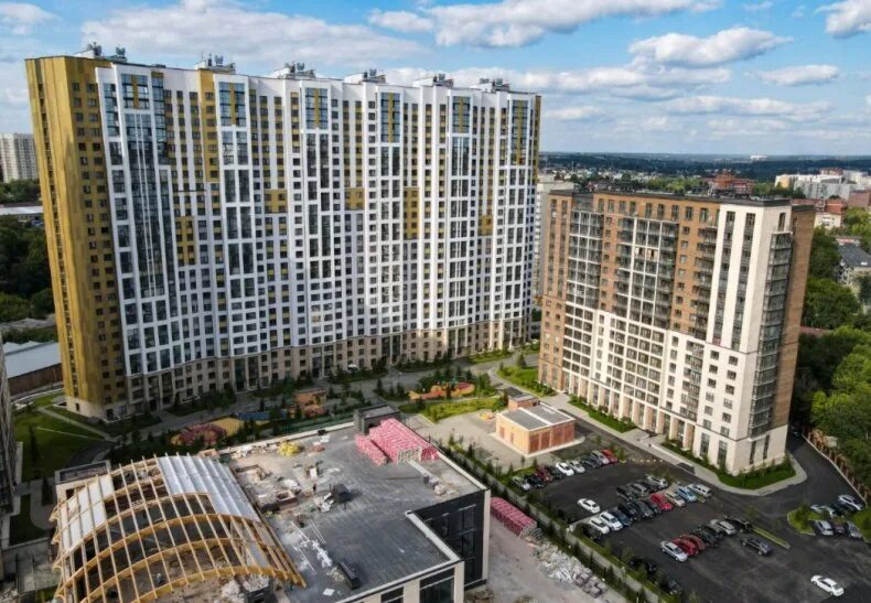 Кошурникова 23 новосибирск. Жк золотая нива новосибирск. Квартиры на золотой ниве новосибирск. Жк на кошурникова. Новостройки новосибирска золотая нива.