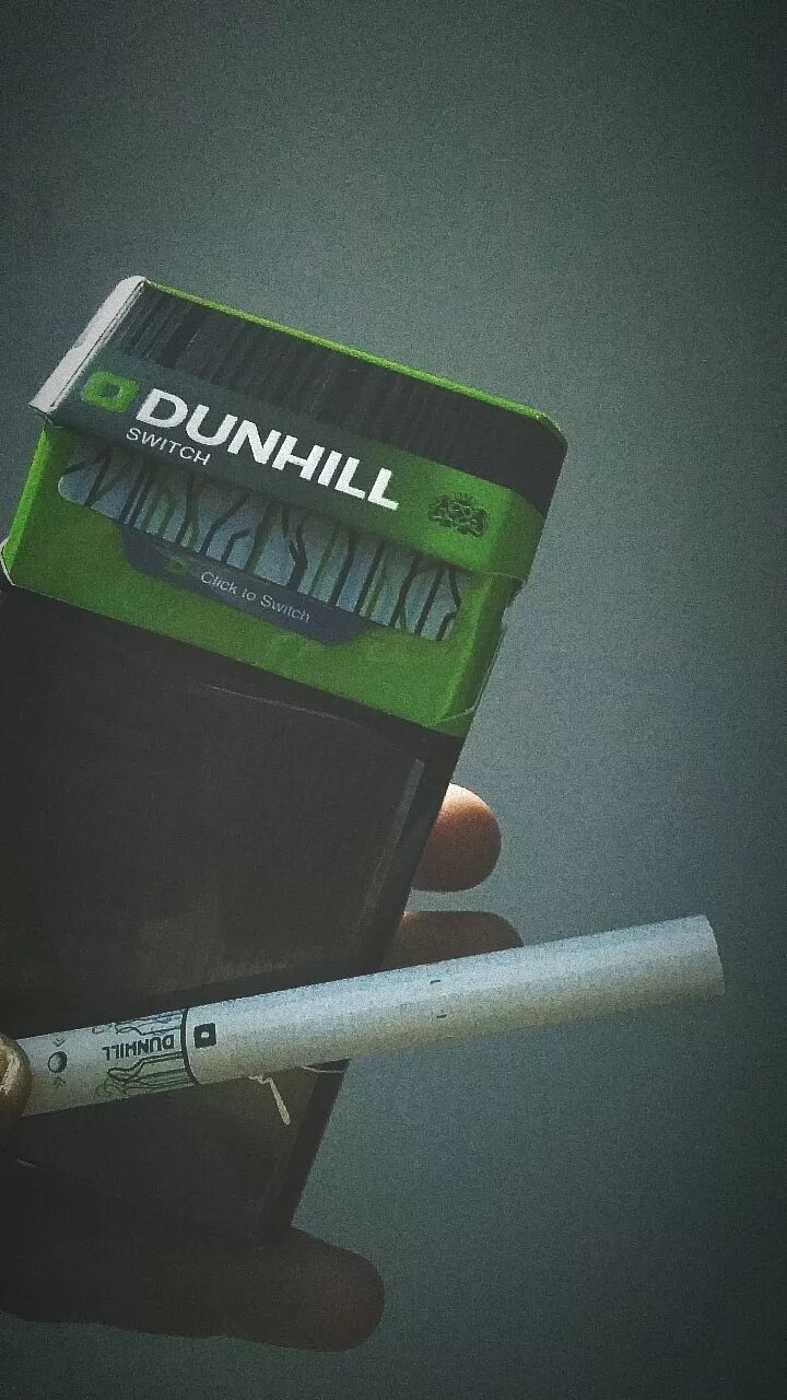 Сигареты Dunhill Menthol. Сигареты Данхилл 90 года ментол. Сигареты Данхилл с ментолом. Dunhill сигареты ментоловые. Длинные коричневые сигареты