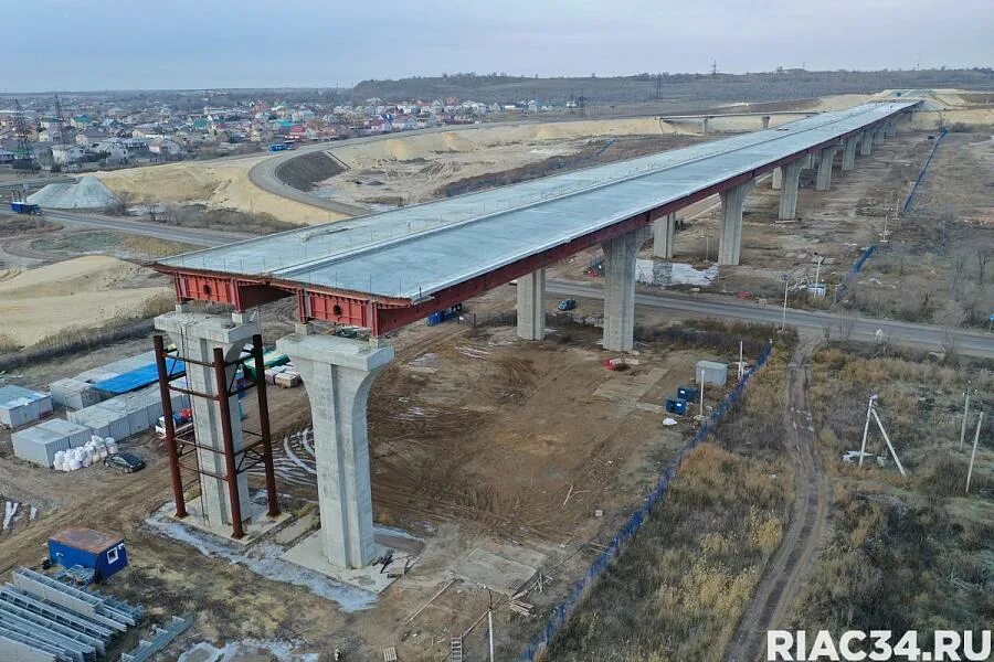 Мост через ВДСК В Волгограде. Волго Донской канал Волгоград мост. Надвижка пролета моста. Мост через ВДСК надвижка. Мост через волго донской канал