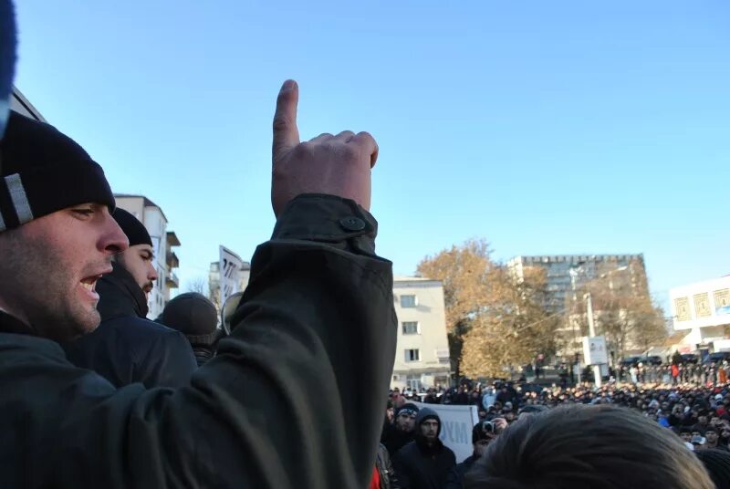 Родной украсть. Митинги в Дагестане. Митинги в Дагестане сегодня.