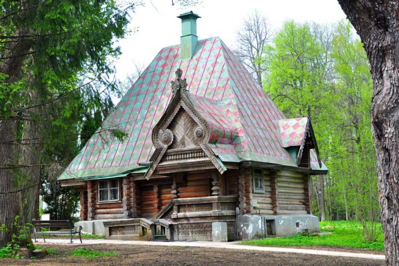 Русский писатель владелец абрамцево 7 букв. Абрамцево музей-заповедник. Усадьба Абрамцево. Музей заповедник Абрамцево Сергиев Посад. Парк музей Абрамцево.