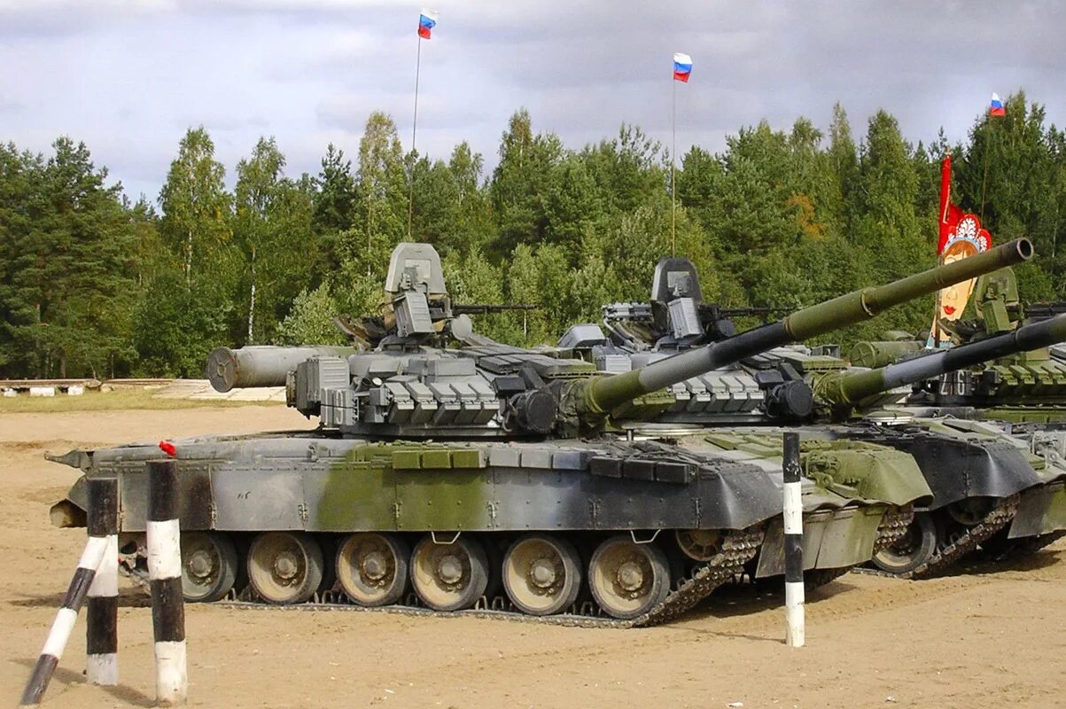 T-80 бв. Танк т80. Танк т-80бв. Т-80бв сертолово. Т-80 бв фотодетализация.