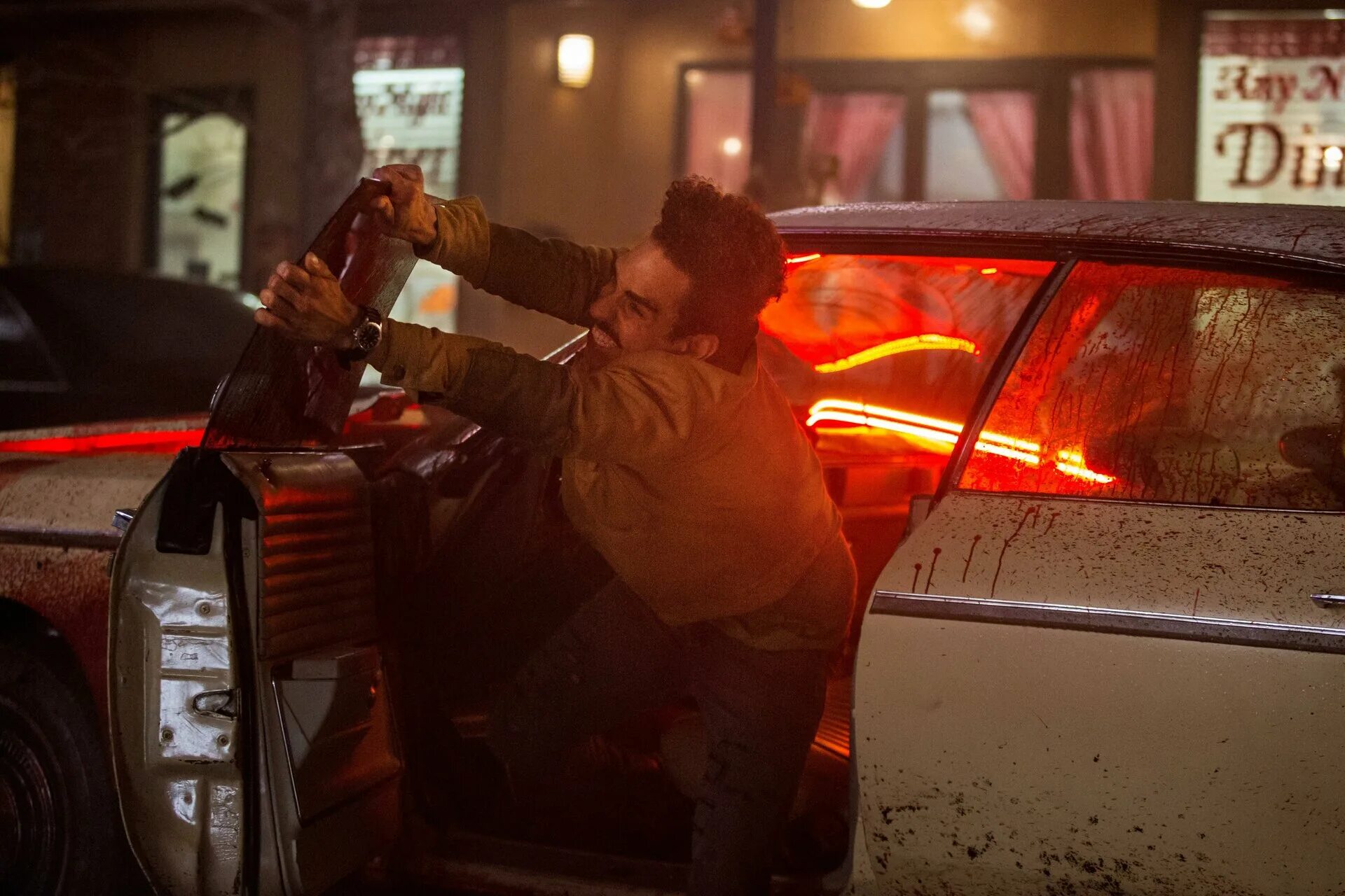 Зловещие мертвецы сериал. Катрина хоббс эш против зловещих мертвецов (сериал 2015). Эш против зловещих мертвецов 3. Эш против зловещих мертвецов далтон. Эш против зловещих мертвецов.