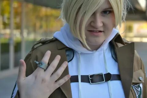 Photo of Owl Eerie cosplaying Annie Leonhardt (Attack on Titan) .