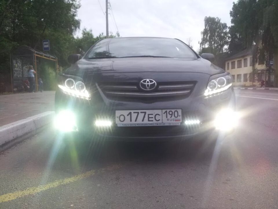 Дхо королла. ДХО Тойота Королла. Дневные ходовые огни Тойота Авенсис т250. Toyota Avensis 2010 ДХО. Дневные ходовые огни Тойота Королла 170.