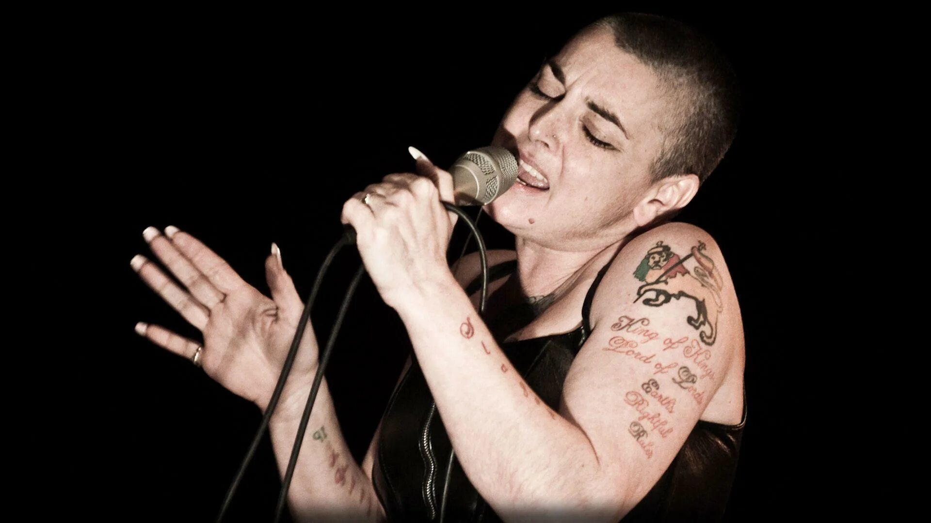 Nothing c. Шинейд о коннор. nothing compares 2 u - sinéad o’connor, 1990. o connor певица. шинейд о коннор nothing.