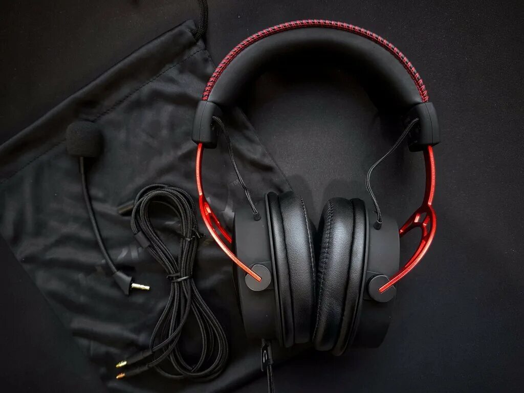Hyperx не работает наушник. Hyperx наушники эльдорадо мтв. hyperx 35. наушники хард плей райзер. hyperx cloud alpha панель звука.