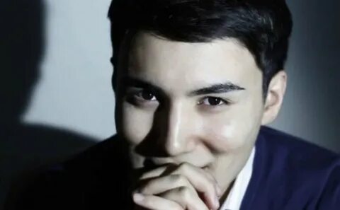 Шей Фокс порно актрисаның фотосуреттері