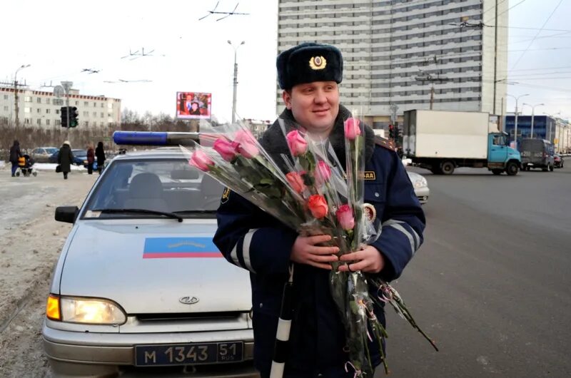 Сайт гибдд мурманск. ГАИ Мурманск. День образования ГАИ Мурманской области. День ГИБДД Мурманской области. Областное ГАИ Мурманск.