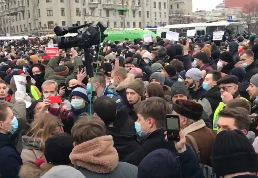 Новости российских сми сегодня. СМИ оппозиции. Преследование оппозиции в России. Театр оппозиции в России. Российские оппозиционеры.