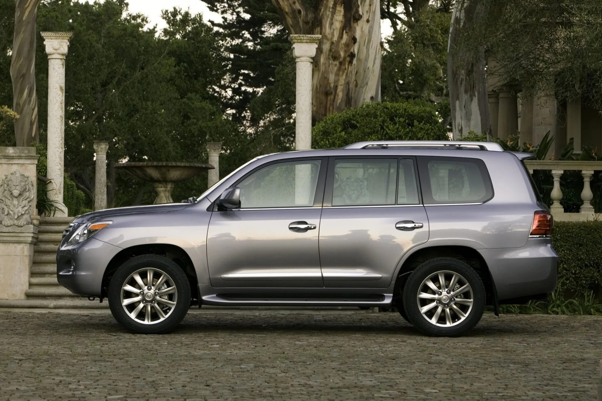 Лексус 570 черный 2008. Лексус лх 570 год 2008. Лексус лх 570 2008. Лексус lx 2008. Лексус lx 570 2008.