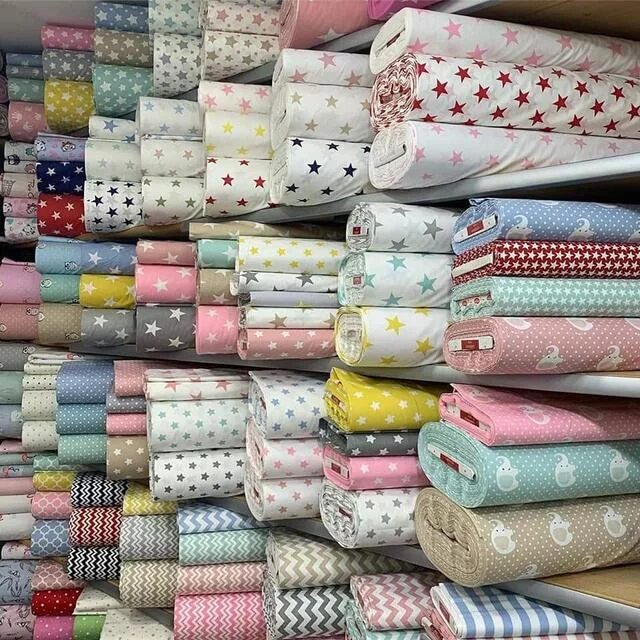 Ткань для постельного белья 220. Хасавюрт ткани. Ткань для пошива постельного белья. Ткань кружево для платья. Ткани хасавюрте рынок.