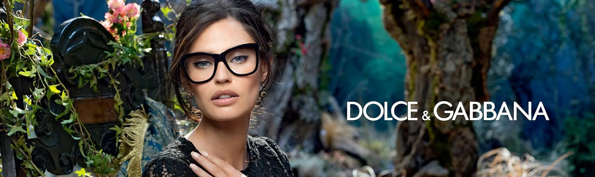 Дольче габбана минус. Кампейны Дольче Габбана. Dolce Gabbana Eyewear 2022. Дольче Габбана 1990. Модный дом Дольче Габбана.