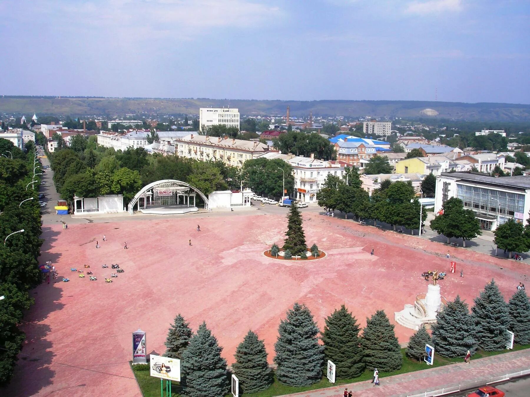 Площадь города Армавир Краснодарский край. Армавир Краснодарский край центр. Армавир Центральная площадь. Центральный сквер Армавир. Армавир краснодарский край район