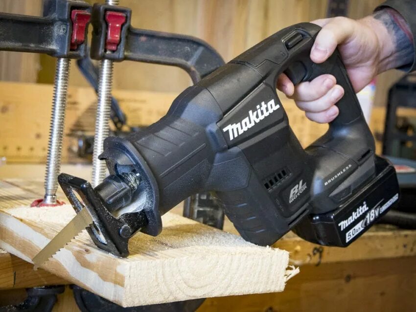 Djr188z. Makita LXT 18v шуруповерт. Инструменты Makita 18v. Makita Power Tools. Сабельная пила lxt