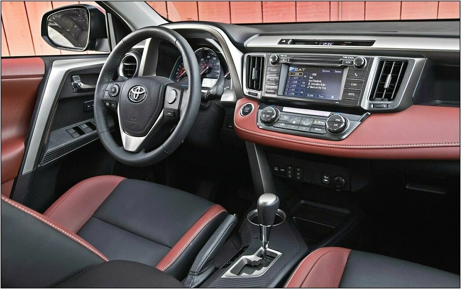 Toyota rav4 2014 салон. Toyota rav4 2022 салон. 2014 Toyota rav4 Limited. Тойота рав 4 новая салон.