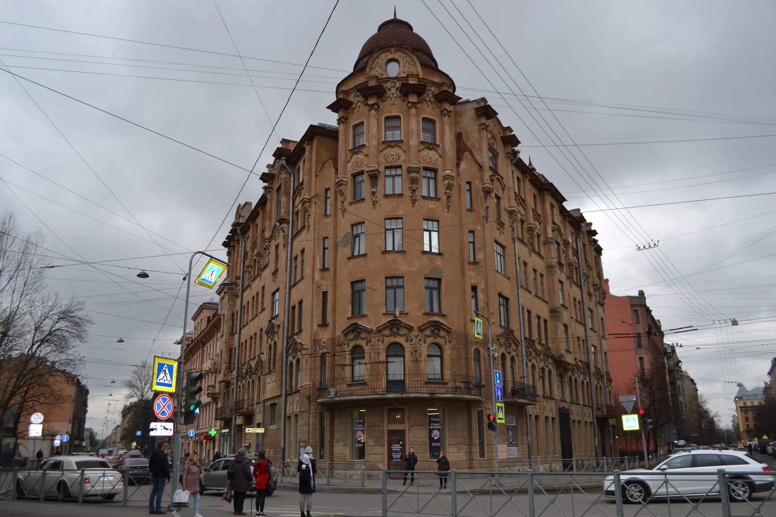 Петроградский район СПБ. Петроградский проспект Питер. СПБ улица Петроградка. Санкт Петербург Зверинская.