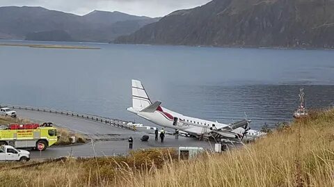 Самолет сел в горах