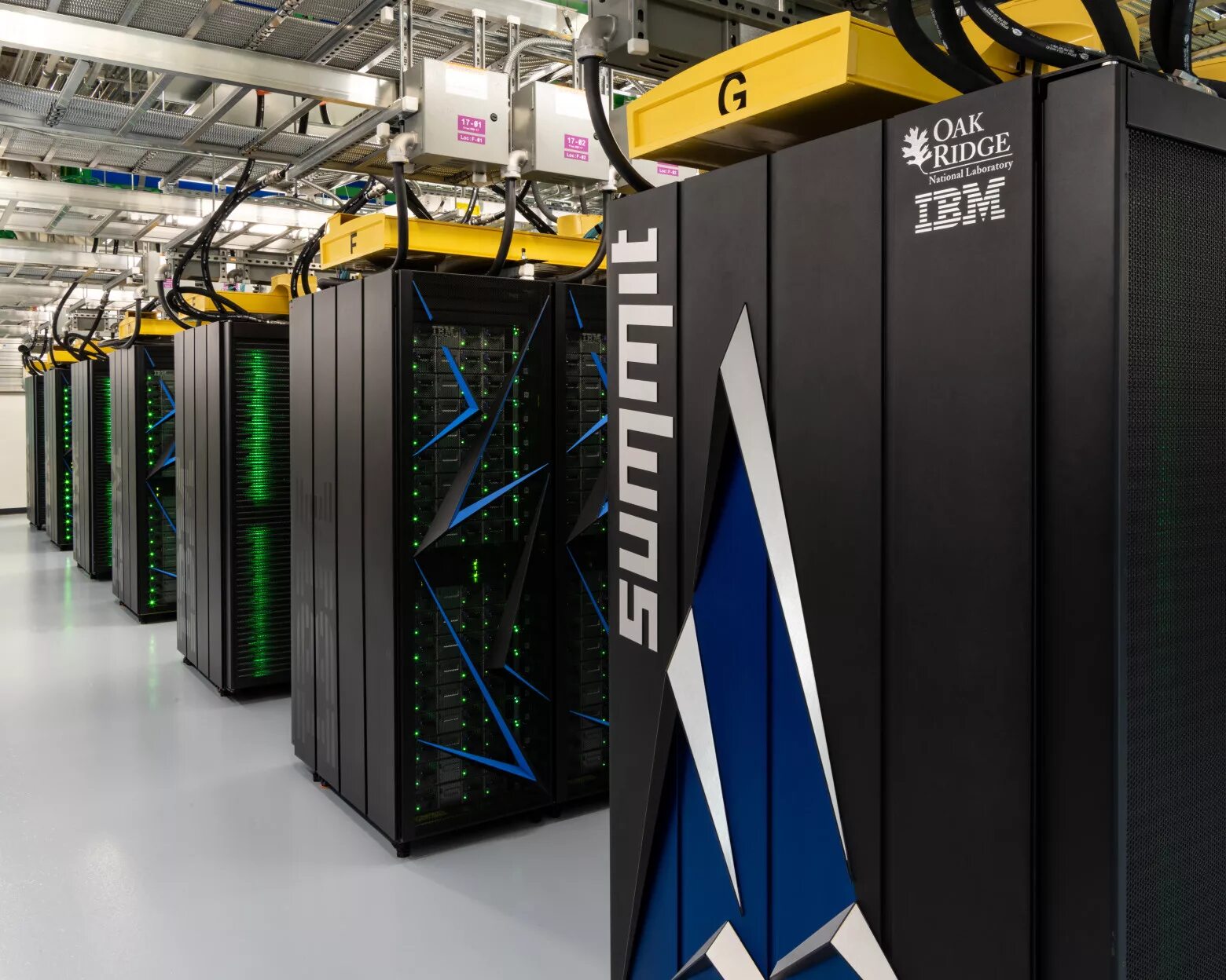 Самая мощная компания. IBM Summit суперкомпьютер. Суперкомпьютер Sierra Top 500. Frontier суперкомпьютер. Frontier суперкомпьютер 2022.