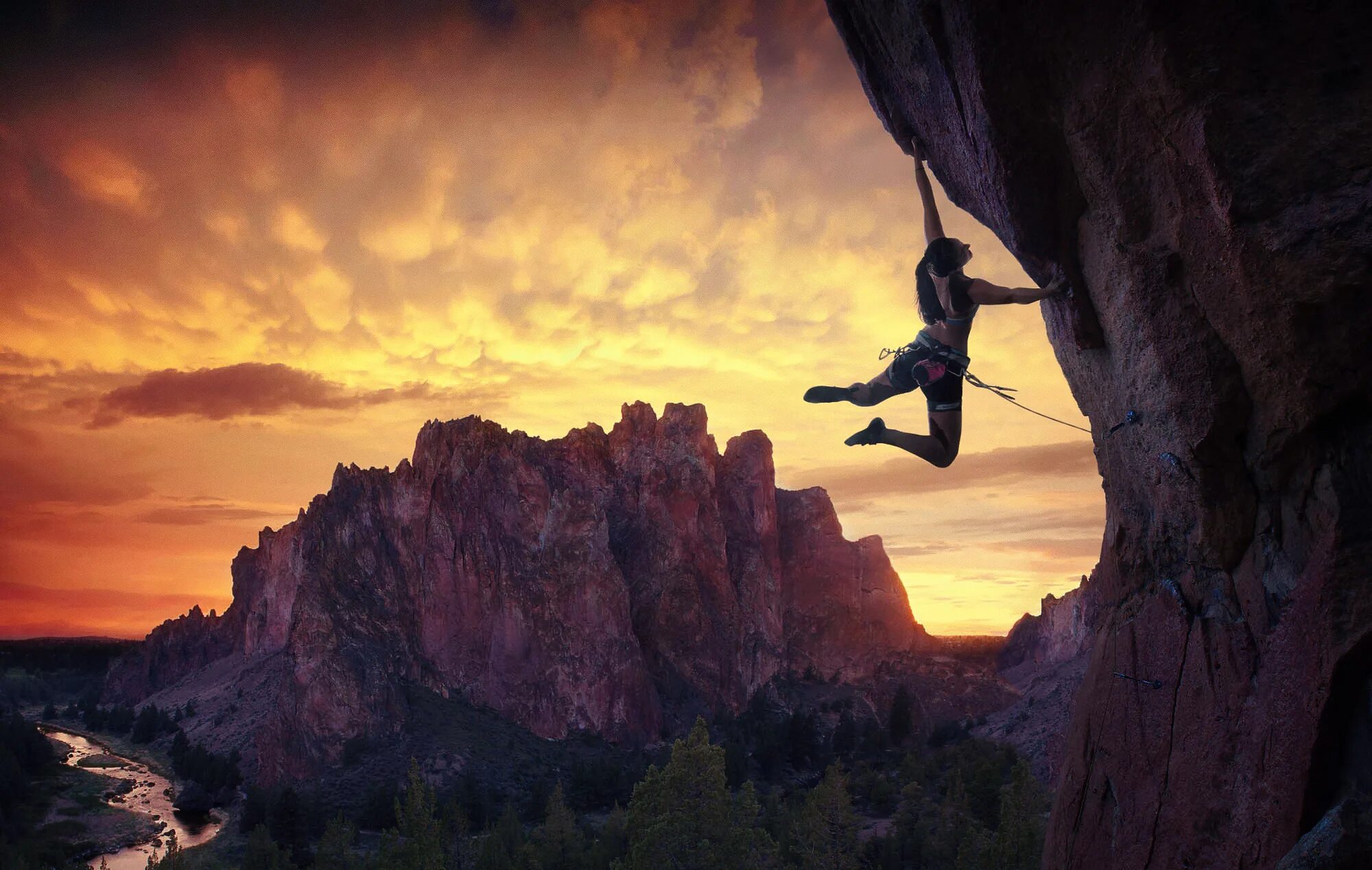 Петра Клингер Скалолазка. Скалолаз. Альпинист на скале. Человек на скале. Climb up high