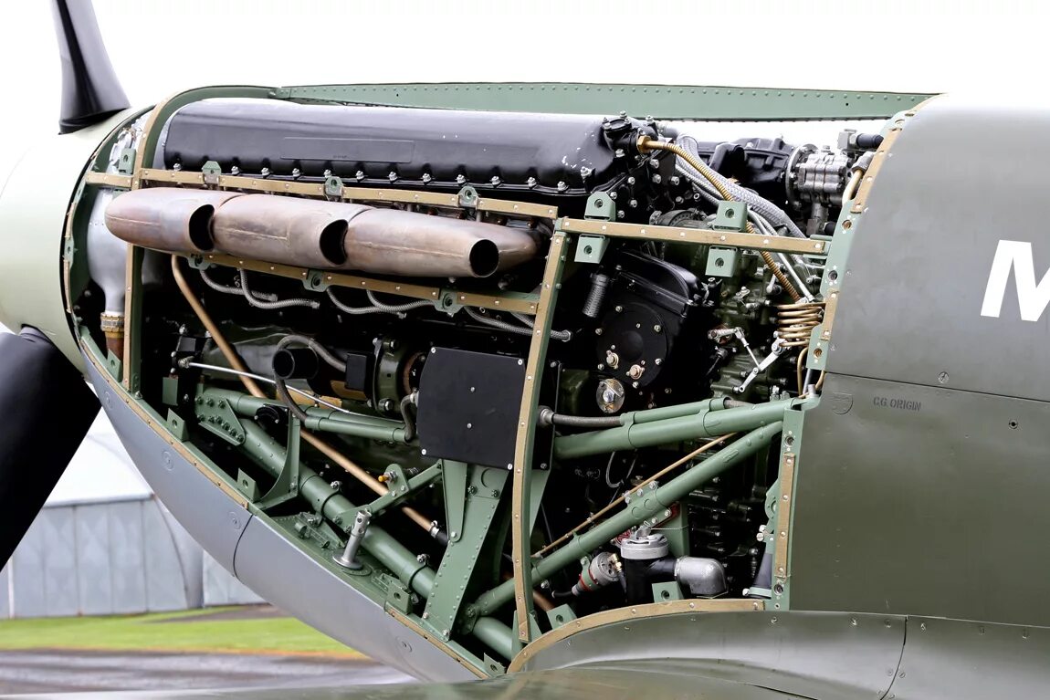 Мотор истребителя. Spitfire MK 1 мотор. Spitfire IX. Spitfire MK.XVI двигатель. Двигатель Мерлин Спитфайр.