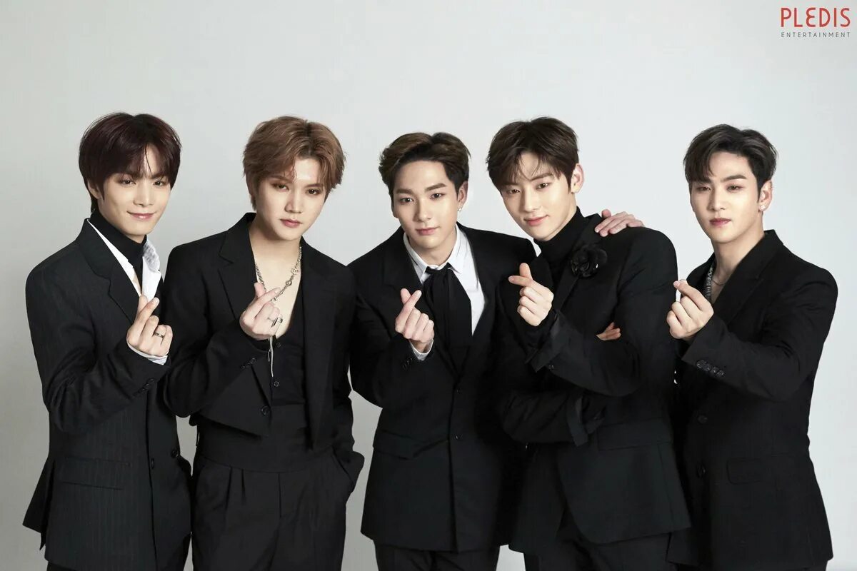 Группа нуест Корея. Группа nu est. Nuest группа корейская участники. Группа nu est 2021. Т участники группы