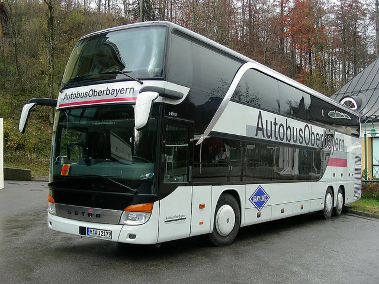 Продажа автобуса б у. Автобус экскурсионный Setra. Setra автобус двухэтажный. Man Neoplan Setra автобус. Автобус сетра 2022.