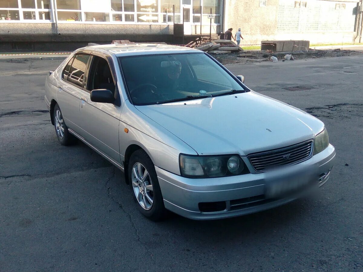 Ниссан блюберд купить в омске. Nissan Bluebird 1999. Nissan Bluebird XI u14 1999. Ниссан Блюберд 1999 года. Nissan Bluebird 1.8 at, 1999.