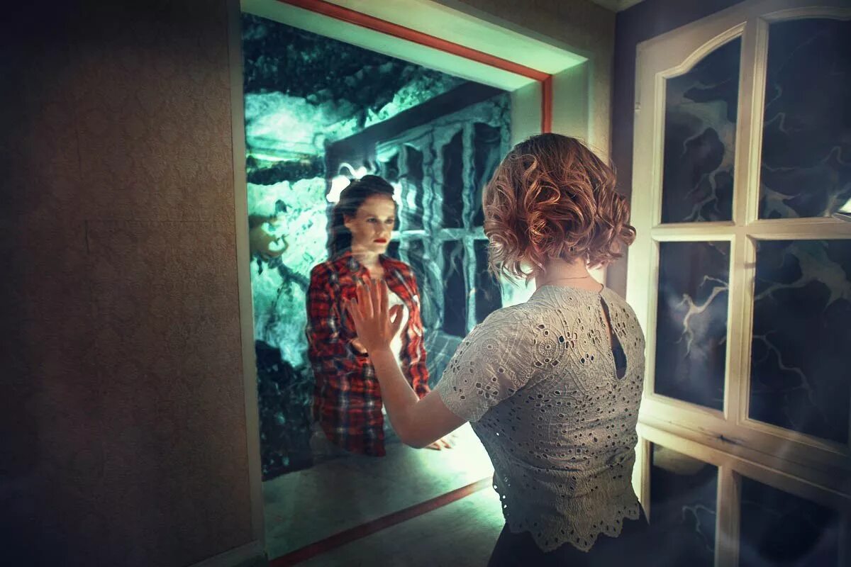 Сколько держать закрытыми зеркала. («Отражение в зеркале», 1840. Отражение человека в зеркале. Отражение другого человека. Другой человек в зеркале.