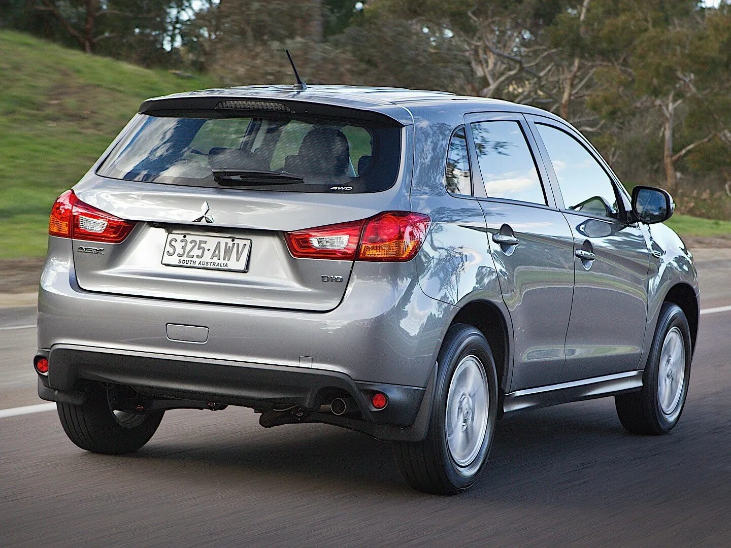 Mitsubishi asx. Mitsubishi ASX 2013. Митсубиси АСХ 2013. Мицубиси АСХ 2013. Митсубиси ASX 2013.