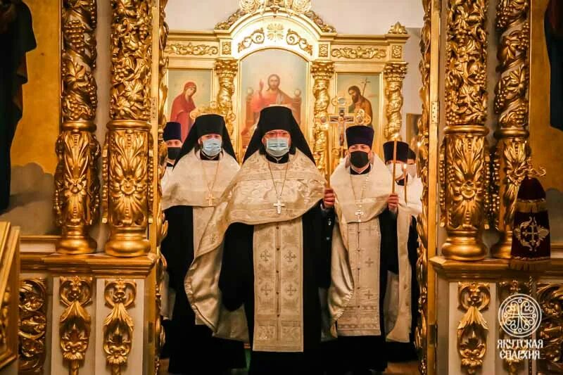 богослужения преображенский храм сургут.