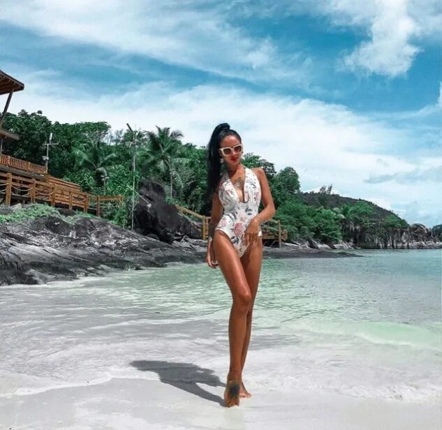 виктория лю сейшелы. марченко ганна сейшелы. сейшельские острова дом 2. мисс сейшельские острова. сколько сейчас времени на сейшелах.