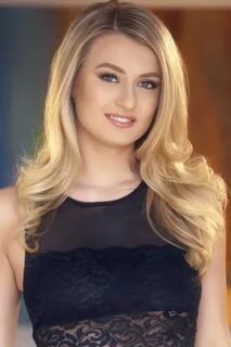 Pin by Nikhil Kaushik on My Favourite Thing Natalia, Glamor models, Starr.