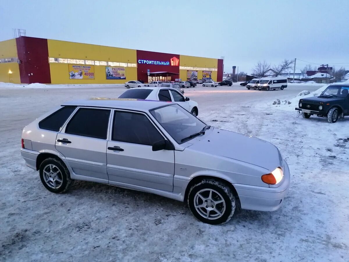 Соль илецк въезд. Соль илецк 1997. Серебристая ваз 2112 сердечко из окна. Соль-илецк курорт 2021. Курорт соль-илецк, соль-илецк.