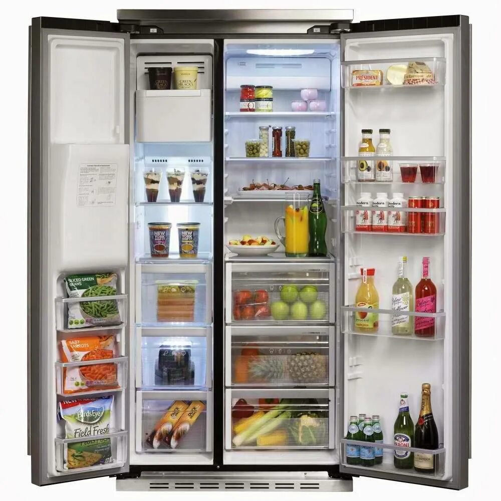 Холодильник. Бытовые холодильники. Домашний холодильник. Холодильник с продуктами.