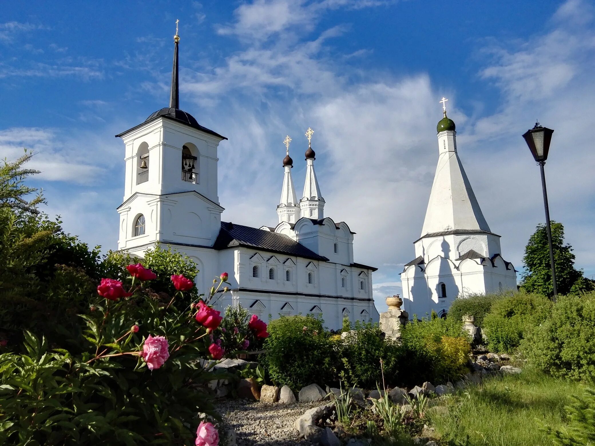 Воротынск в контакте. Спасо Воротынский монастырь Калуга. Спасо-Преображенский Воротынский монастырь. Спасо-Преображенский Воротынский монастырь Калужская область. Воротынск монастырь Спасо-Преображенский.