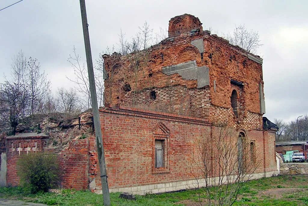 Тульская обл храм в Алексине.