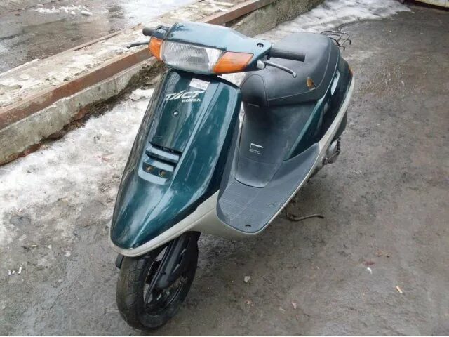 Хонда такт af24. Хонда такт 24 белый. Скутер honda tact 24. Хонда такт аф 24. Хонда такт 24.
