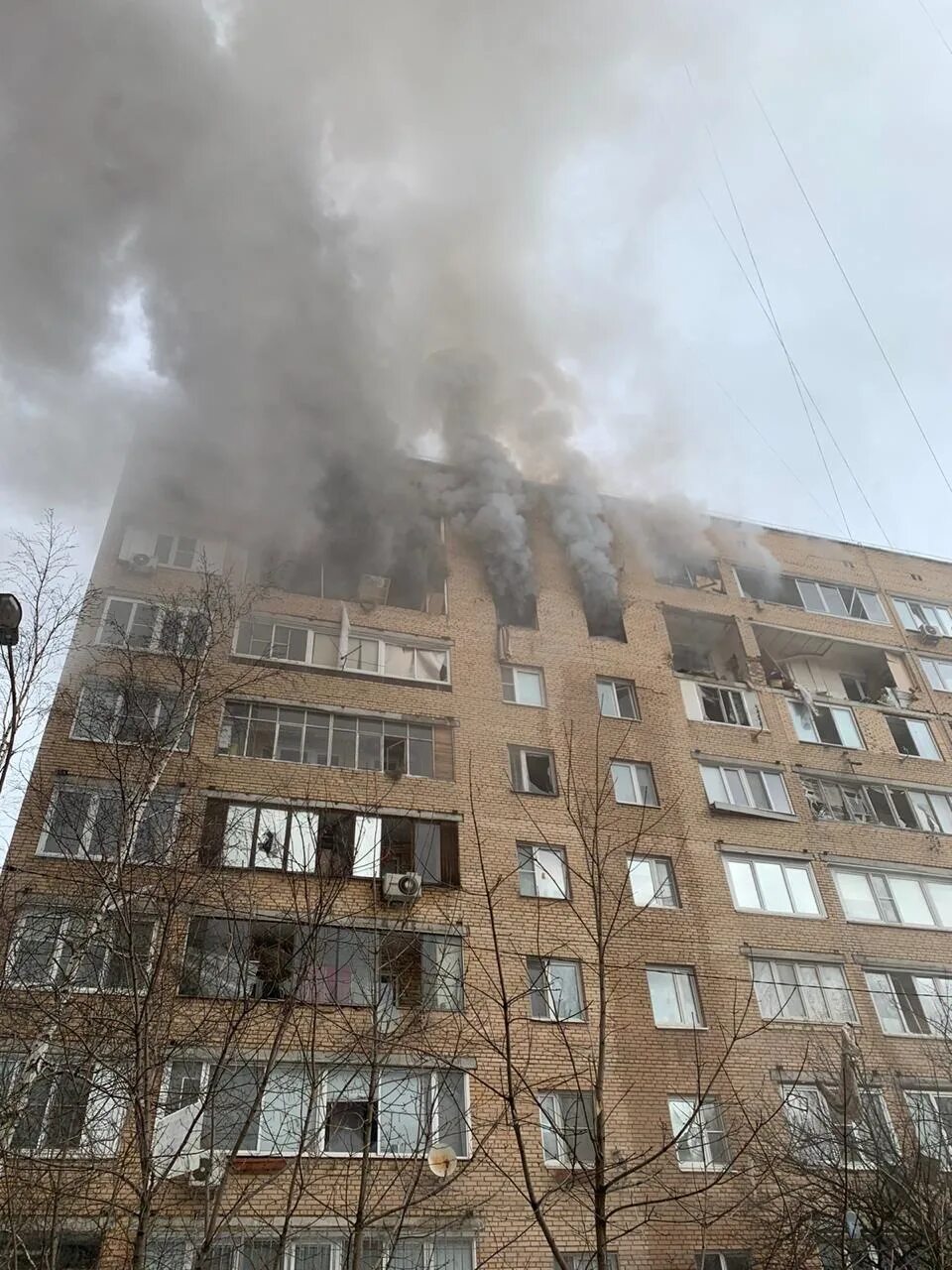 После взрыва в жилом доме. Взрыв газа в Химках 19.03.2021. Взрыв в Химках ул зеленая. Химки ул зеленая 16 взрыв.