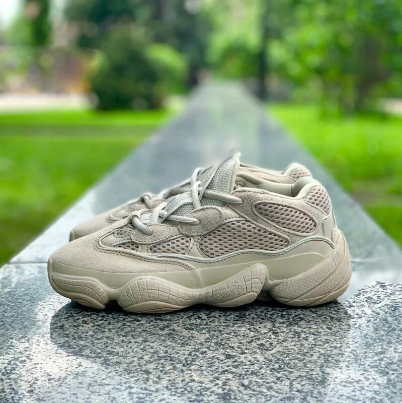 Кроссовки yeezy 500. Adidas Yeezy 500. Adidas Yeezy 500 blush. Adidas Yeezy Boost 500 blush. Adidas Boost 500.