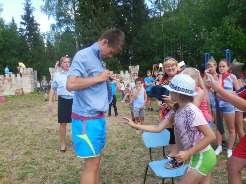 Алые паруса ивановская область. Алые паруса лагерь Родниковский район. Алые паруса лагерь Ивановская область. Лагерь Алые паруса Ивановская область Родниковский район. Алые паруса Чувашия лагерь детский.