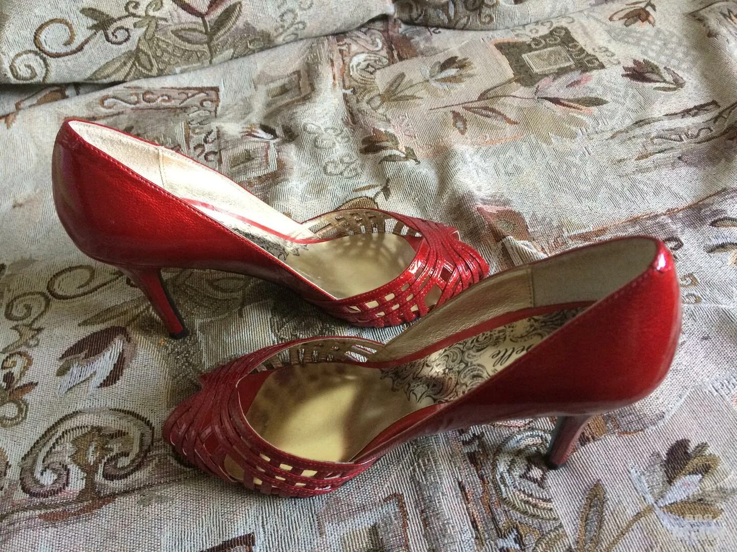 Авито туфли женские. Авито обувь женская. Авито туфли красные женские. Авито туфли женские 37 размер. Авито обувь объявления