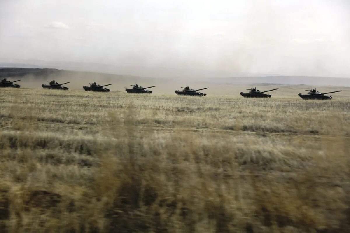 Голубая дивизия борзя забайкальский край. Военный городок борзя 3. Борзя полигон. Полигон борзя новая. Бмп на полигоне.