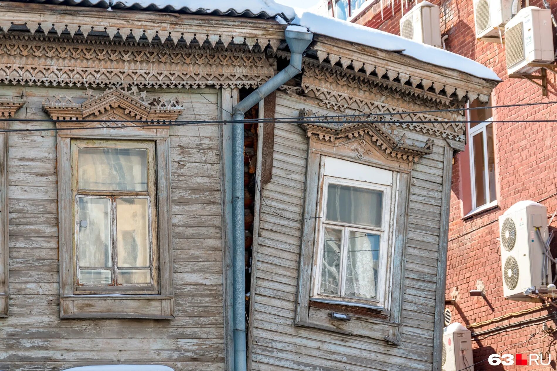 барак расселение ветхое жилье калуга. расселенный дом аварийное. аварийные дома 2019. ветхий жилой дом. аварийные дома 2019.