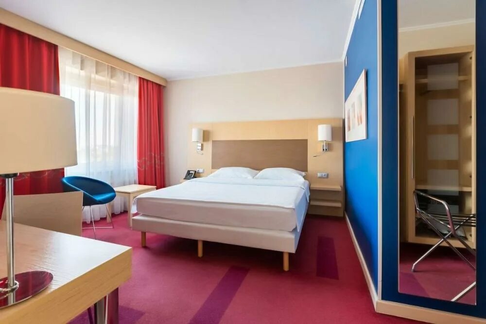 Гостиница октябрьская санкт-петербург номер стандарт. Гостиница русь санкт-петербург номера. Питер отель москва 4 звезды. Амбассадор 4*. Сокос олимпия гарден.